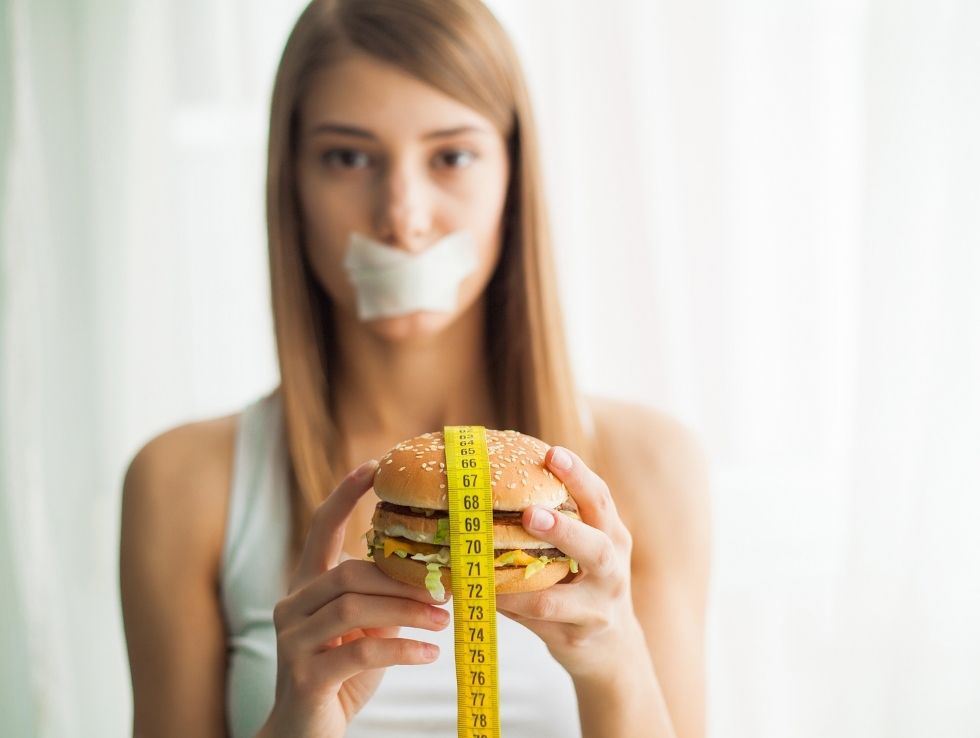 Reeducação alimentar x dieta: qual a diferença 2 Reeducação alimentar x dieta efeitos sanfona